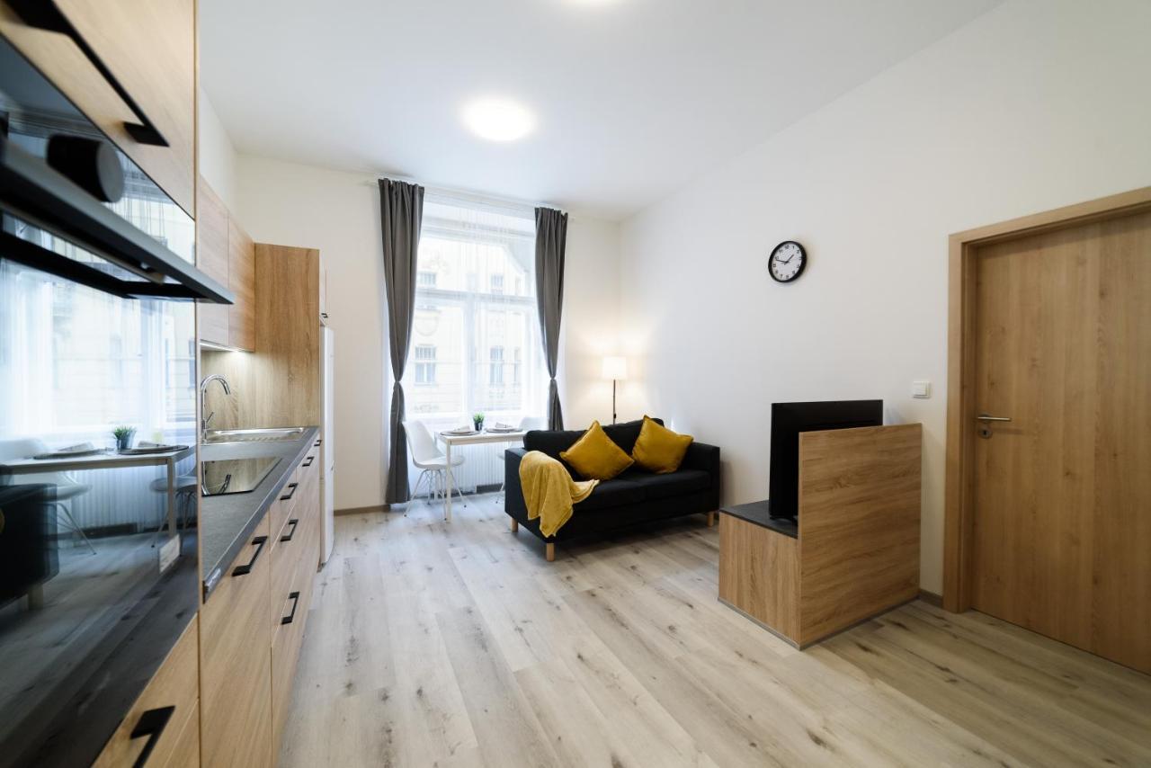 New Apartments Near Dancing House Prague Luaran gambar